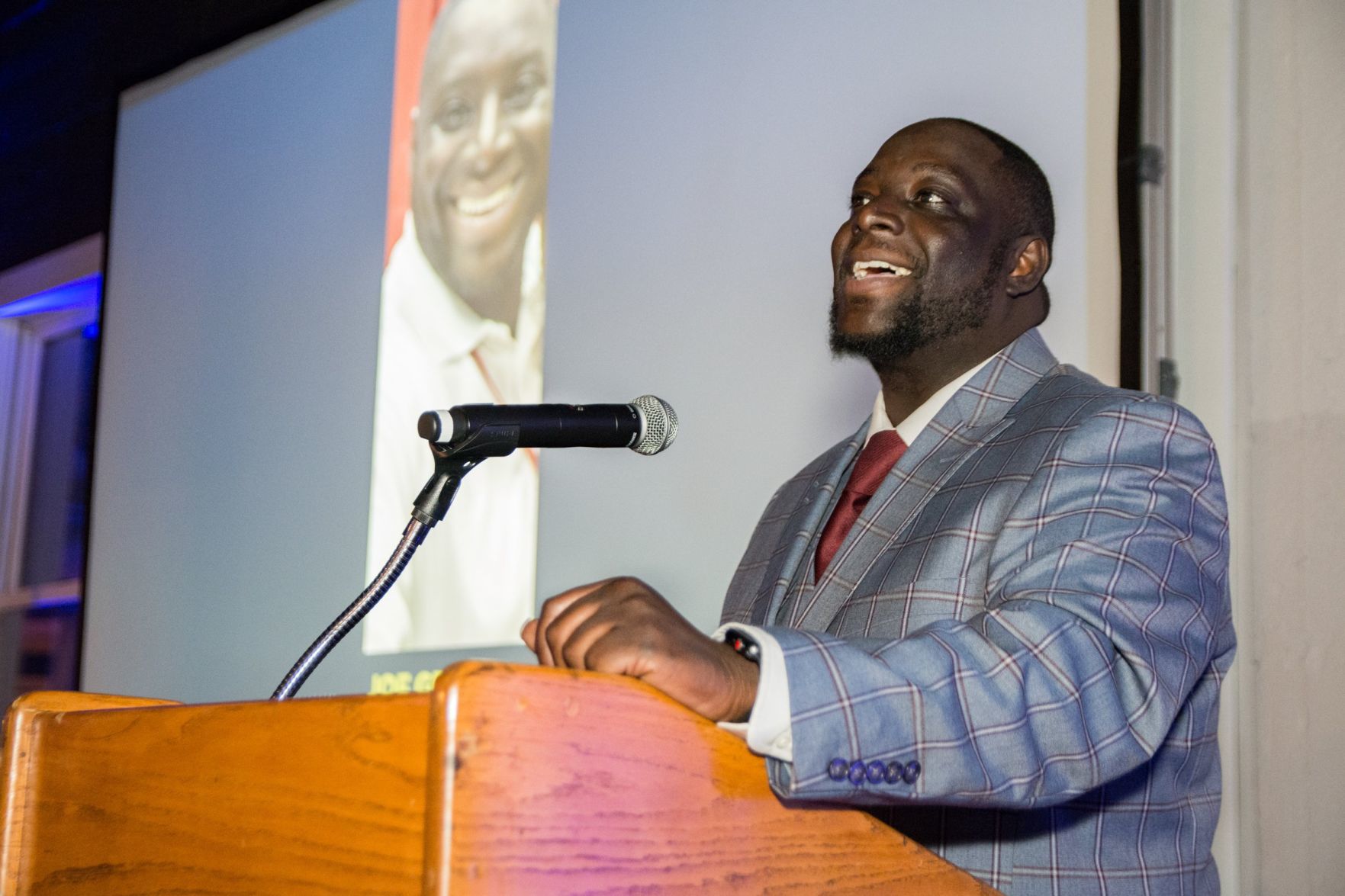 Joe Griffin, Keynote Speaker and Aim High Alumni, speaks at the Aim High St. Louis Luminosity event